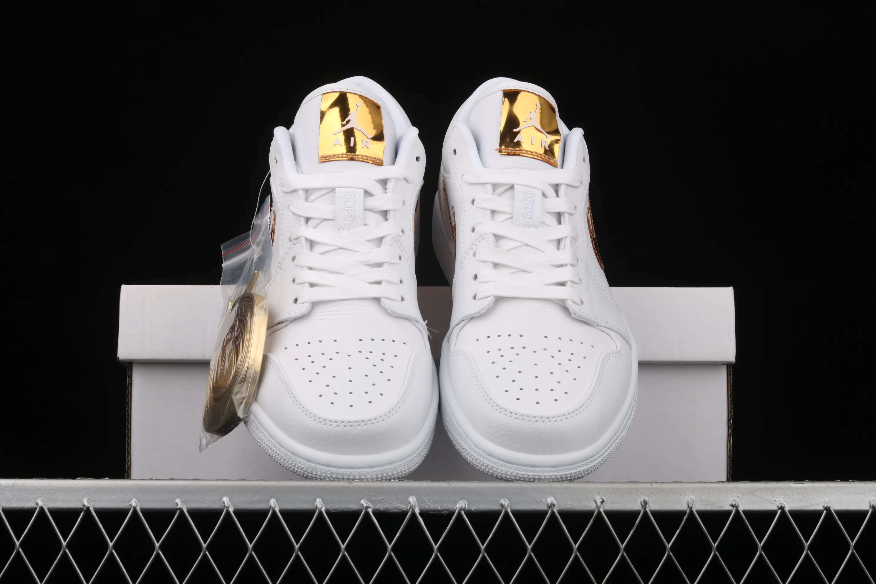 All categories Air Jordan Jordan series basketball shoes Air Jordan 1 Low X version Air Jordan 1 Low AJ1 Joe 1 low-top cultural and leisure sports sneakers CZ4776-100